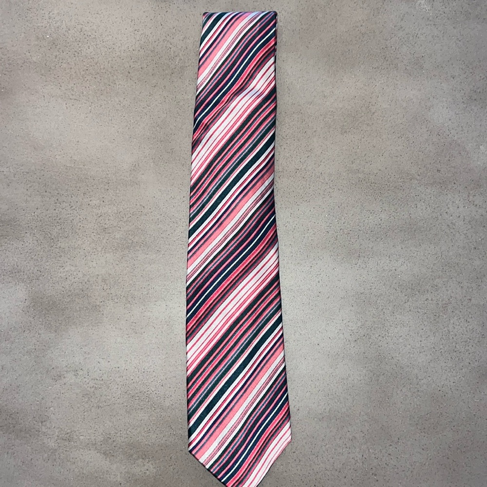 😎 Bugatchi tie